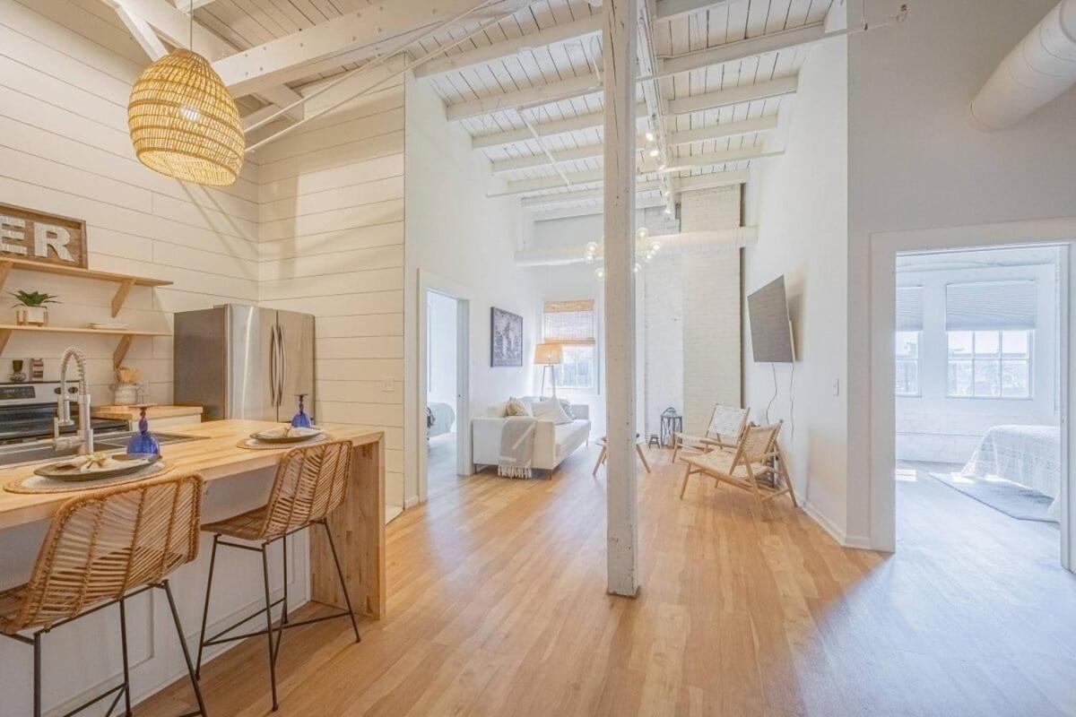 Apartmán Darlin' Downtown Dawghouse Athens Exteriér fotografie